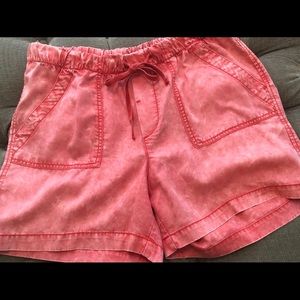 Pinkish/Coral Shorts